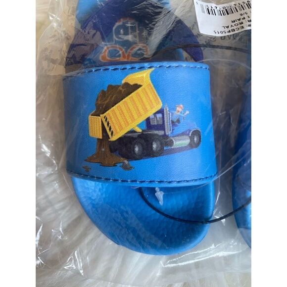 🖤 Blippi Toddler Dump Truck Slide Sandals - Picture 7 of 8